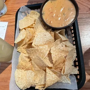 Chips and queso