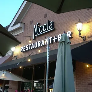 Hard to believe such a great restaurant is located in a strip mall.