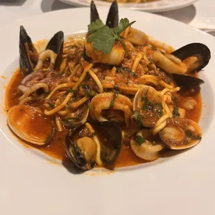 pasta dish, food, pasta