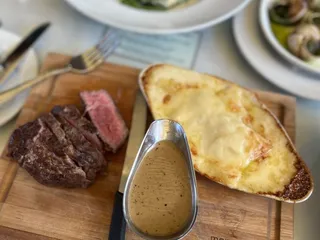 Monsieur Marcel Bistro