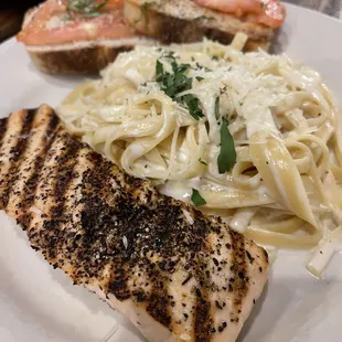 Lemon Cream al Salmon Fettuccine