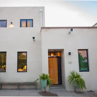 Nicole's listing in the Mercado