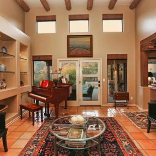 Nicole's Catalina Foothills Listing