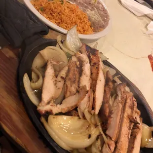 noodle dish, ramen and noodles, noodle soup, noodles, ramen, food