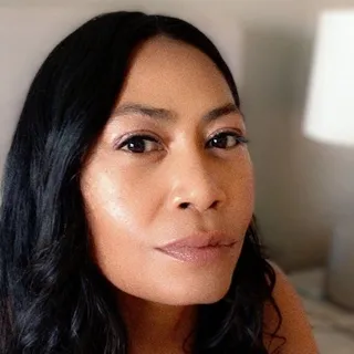 Lisa B.
