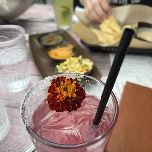 ramen and noodles, food