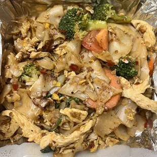 Drunken Noodle with chicken