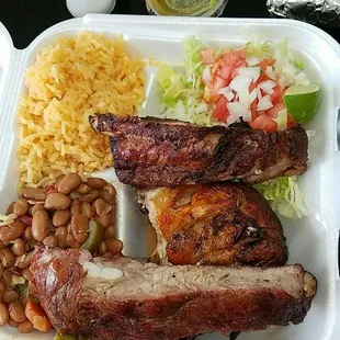 Food was delicious! Everything! Beans, chicken, and ribs are amazing!