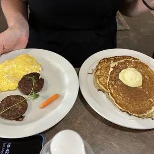 Eggs, sausage, hotcakes