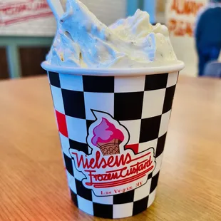 vanilia concert with Reeese's Cups