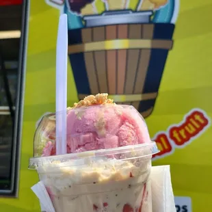 Fresas con crema con nieve 10/10