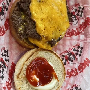 Double cheeseburger