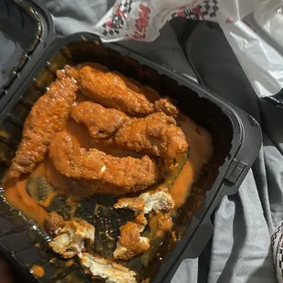 Buffalo Chicken Fingers &amp; a Royal Burger gone wrong !