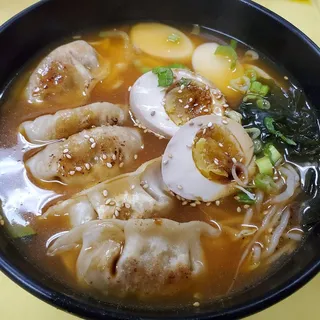 Tteok Mandu Ramen