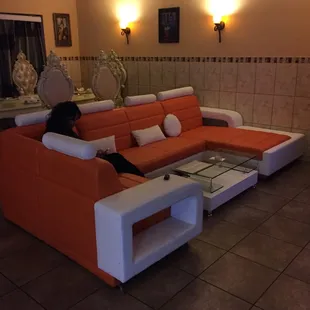 The waiting area to wait for takeout.