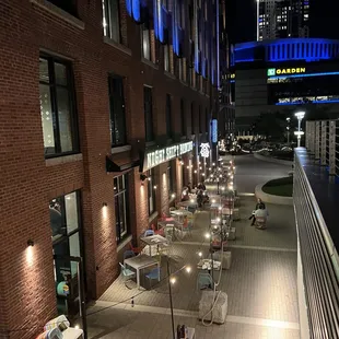 From the street - how to get downstairs?