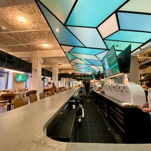 sushi and sashimi, interior