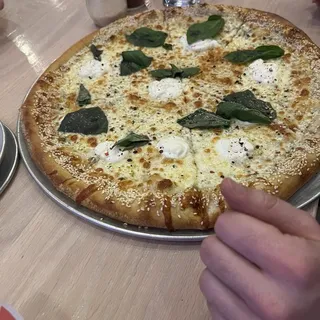 Stracciatella Pizza