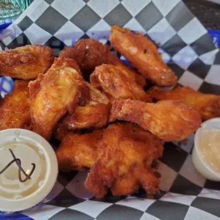Dry Rub Wings with aioli and Ranch