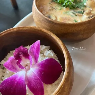 Tom Kha