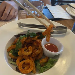 Salt & Pepper Crispy Calamari G/F
