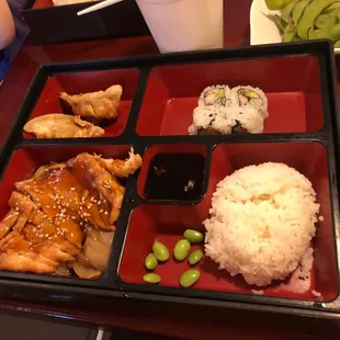 Kids bento chicken