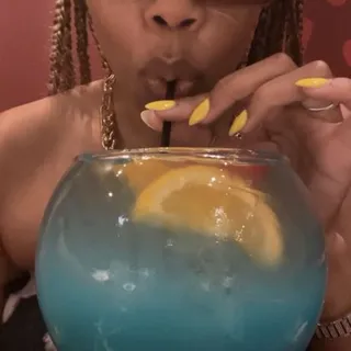 Tayhlor T.