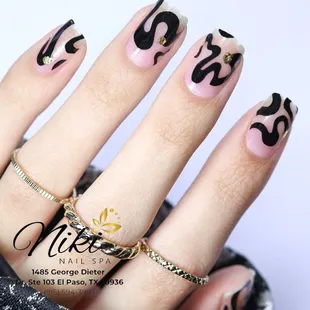 ! 
Why choose just one shade when you can have them all? Embrace the beauty of vibrant, colorful nails th