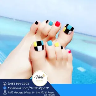 I NIKI NAILS SPA I
Follow us at: facebook.com/NikiNailSpaTX
Call us at (915) 594-3993 to make your appointment.