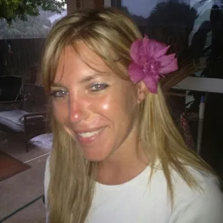 Sandi P.