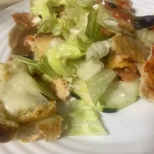 Margarita pizza, cheesy garlic bread &amp; side salad balsamic vinaigrette on the side