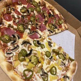 Half and half pizza.