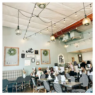 the interior of a restaurant
