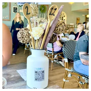 ramen and noodles, interior