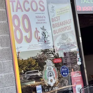 89 cent chicken tacos 4-6 pm w/drink purchase