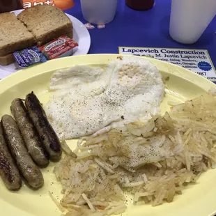 Breakfast at Niko and Lou's. It's really delicious. Friendly service, and I got this at @11:30am, but cook said no problem!