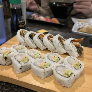 Spicy Scallop Roll, Salmon Skin Roll, 2 Piece Tamago Sushi. Pretty tasty and fresh