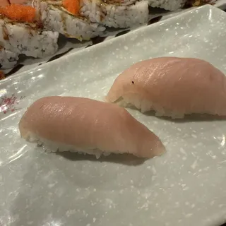 2 Pieces Yellowtail Sushi