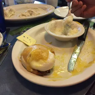 eggs benedict.