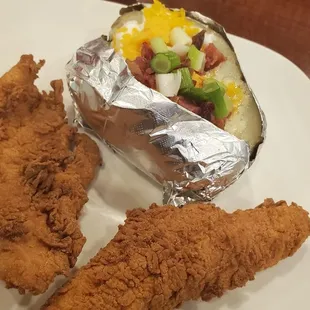 Catfish basket special with 1 side: baked potato