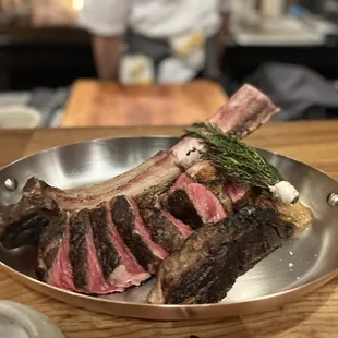 Tomahawk Steak