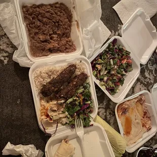 How does a meditaranian place screw up everything from hummus to rice to meat to a simple salad