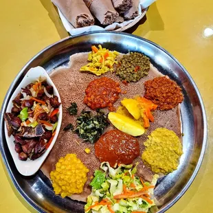 Vegetarian combo and lamb tibs