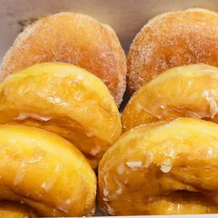 2x sugar 4x glazed!