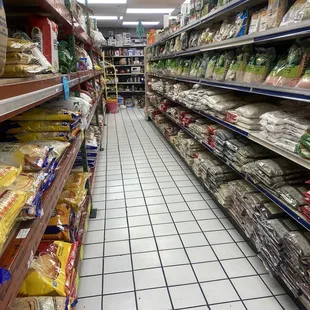 L-rice, R-condiments, pastries, crackers