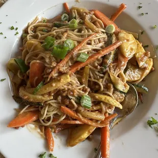 My sister had the Thai angel hair. No cheese. I tried it, and it was delicious!