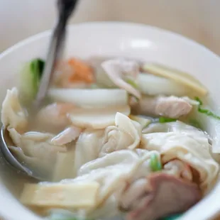 Wonton Soup