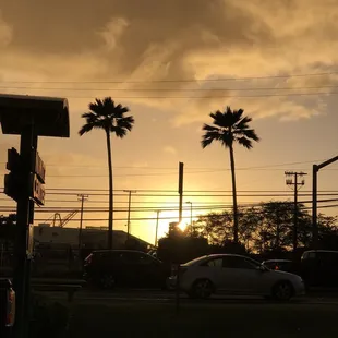 It&apos;s a week before a Christmas 2019 and the sun is setting on you Christmas procrastinators- good luck!