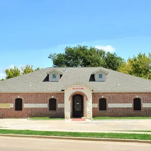 Exterior of 1270 N Belt Line Rd. Mesquite, Texas 75149