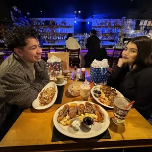 Nina’s Cafe Bar